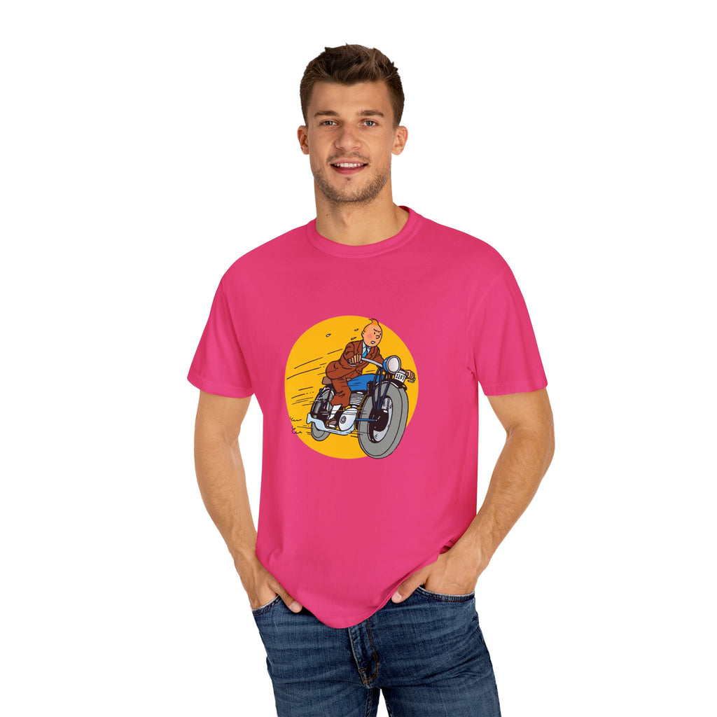 Tin Tin to the Rescue!  Mens T-shirt