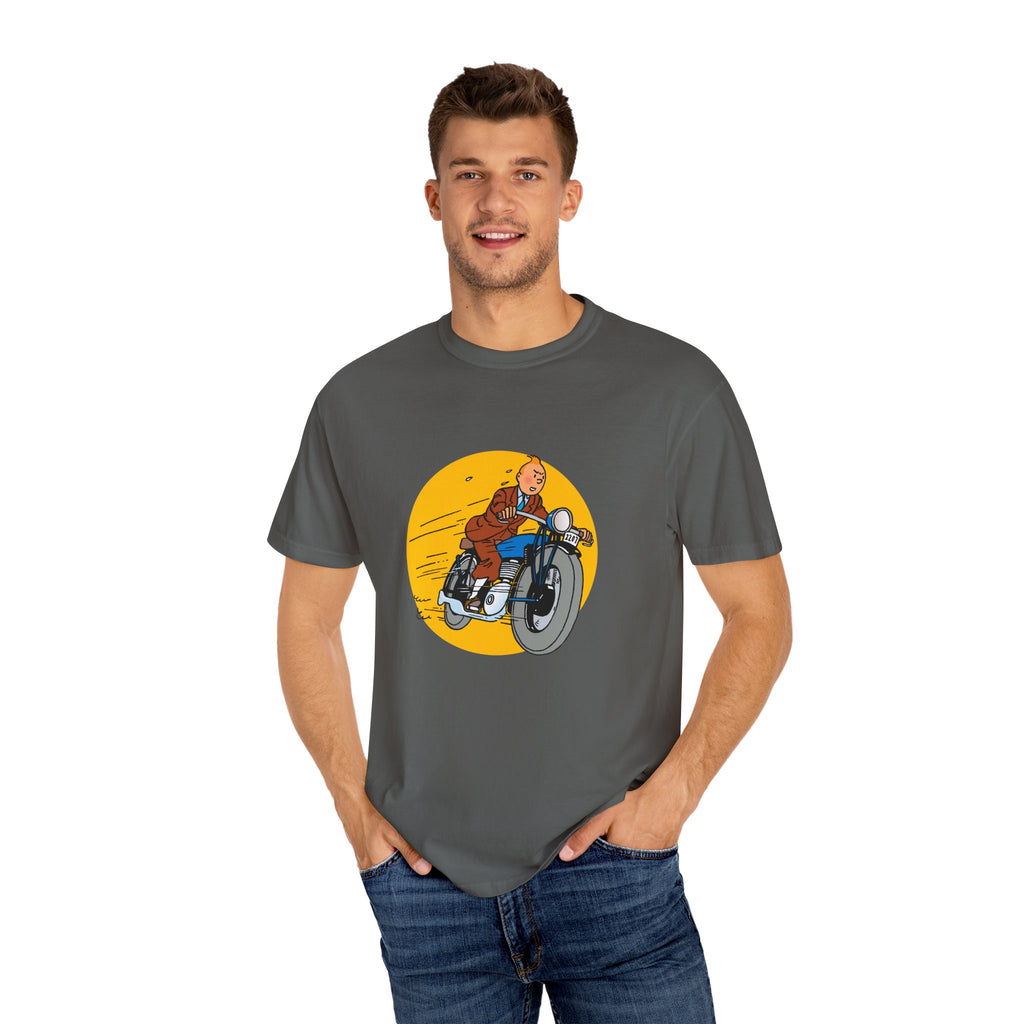Tin Tin to the Rescue!  Mens T-shirt