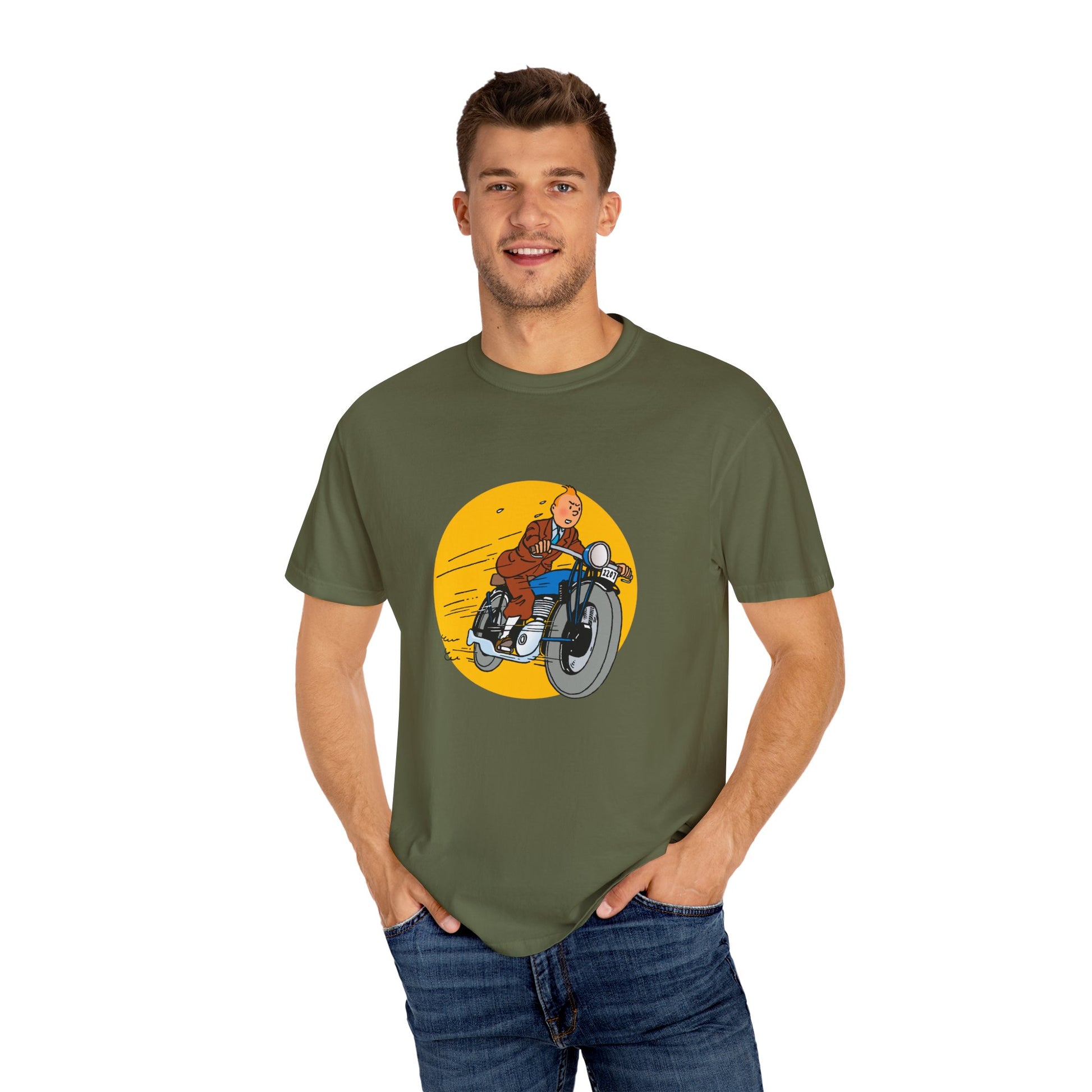 Tin Tin to the Rescue!  Mens T-shirt