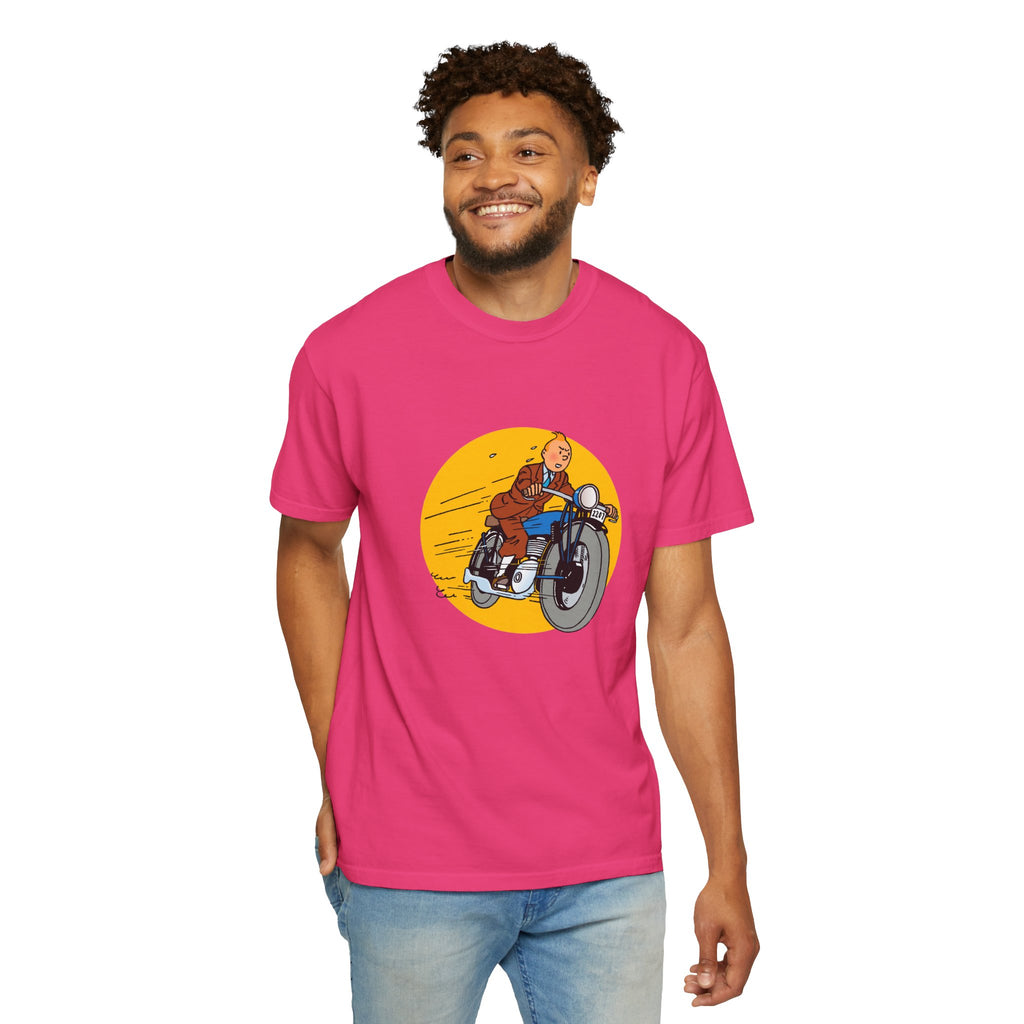 Tin Tin to the Rescue!  Mens T-shirt