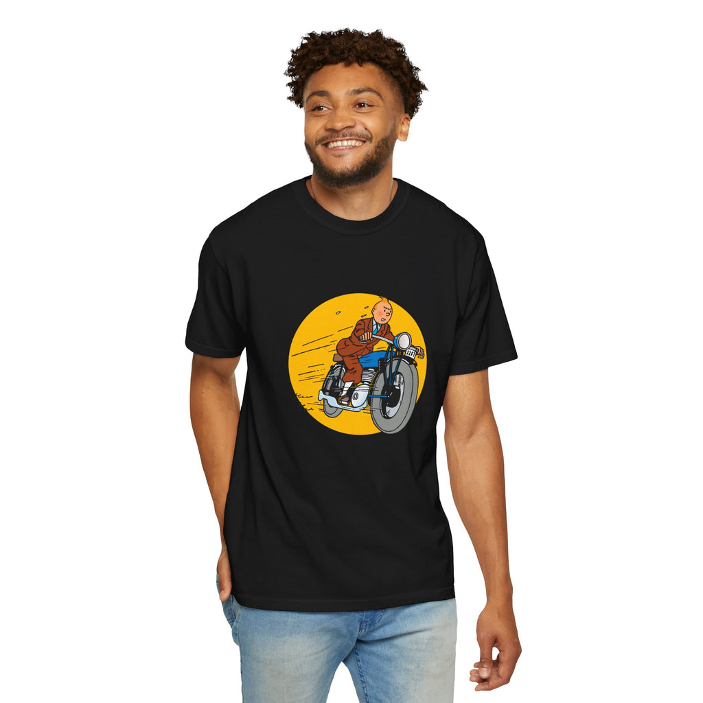 Tin Tin to the Rescue!  Mens T-shirt